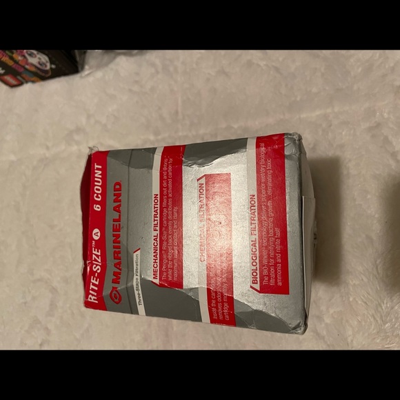 Marineland rite size A filters - Picture 3 of 6